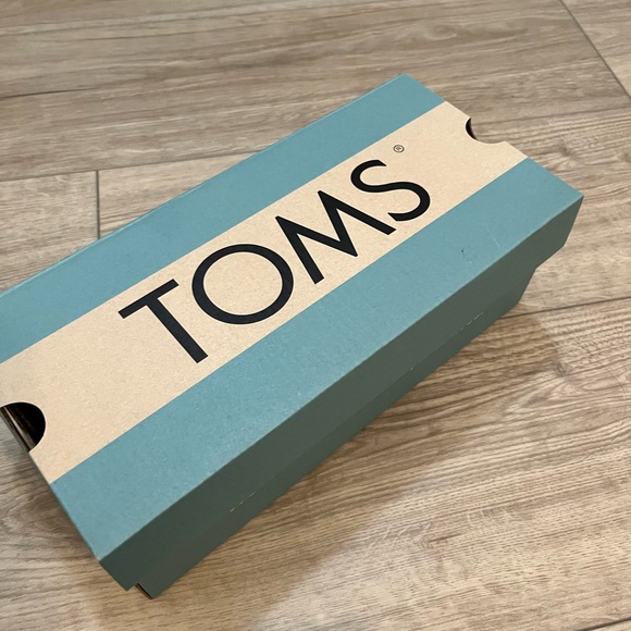 TOMS Women's Checkered Bow Flats - Blue and White - Picture 5 of 5